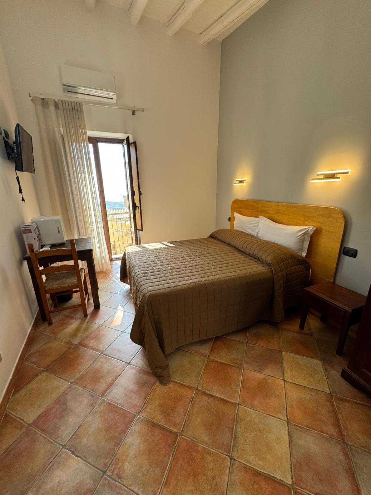Le Scalette Del Centro Hotel Агридженто Екстериор снимка